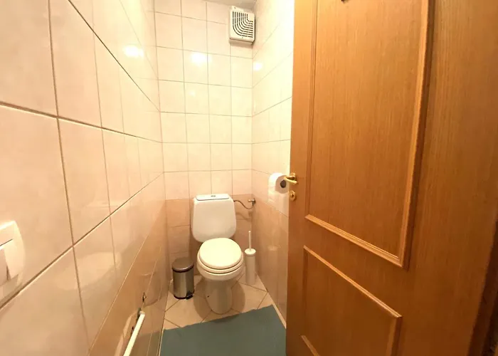 アパート Above *